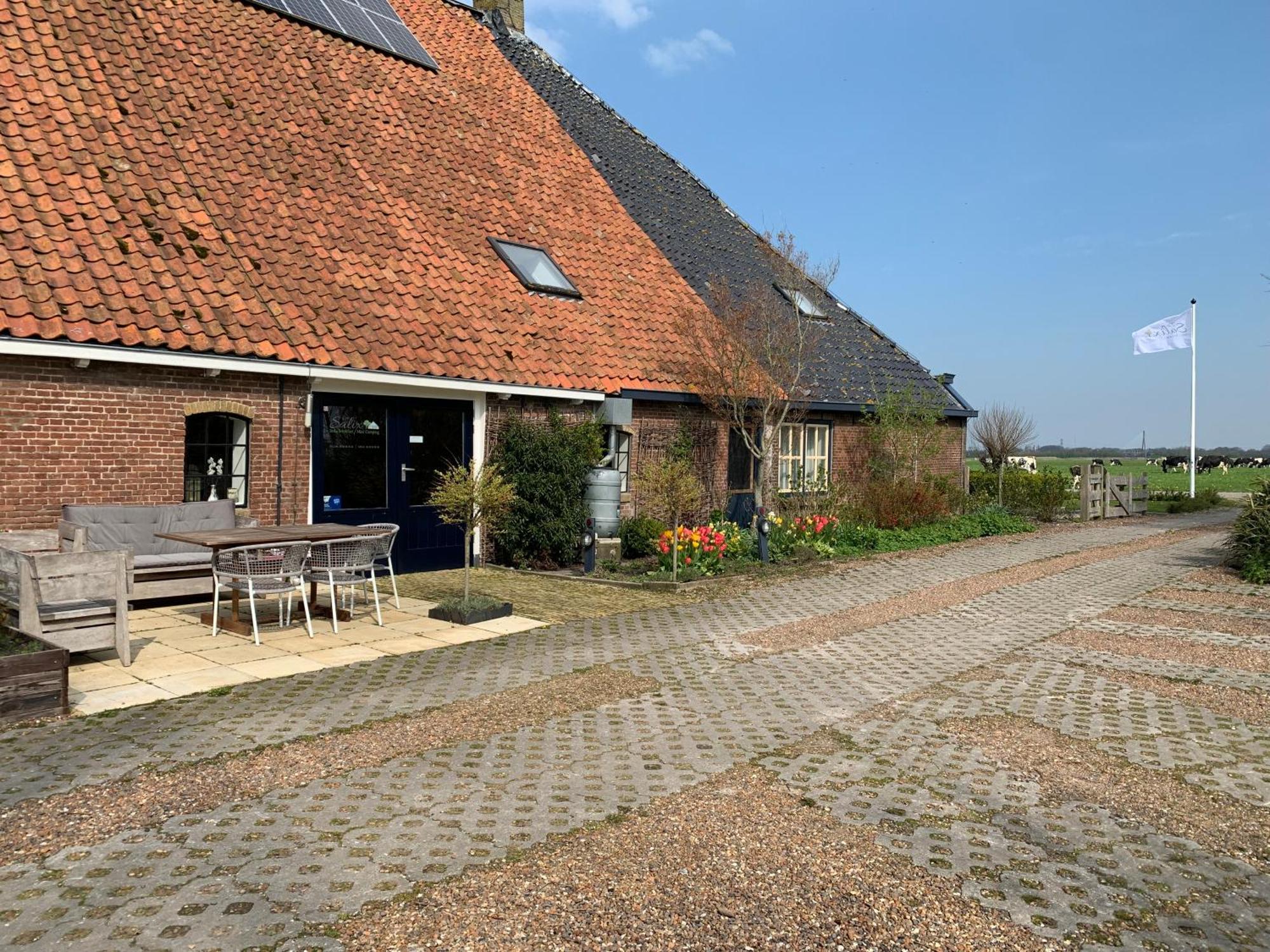 Bed And Breakfast De Salix Hitzum Luaran gambar