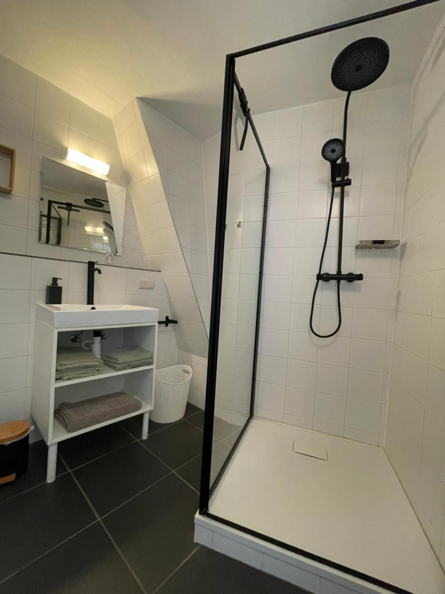 Bed And Breakfast De Salix Hitzum Luaran gambar